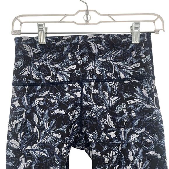 Lululemon Wunder Under Blue Black Capris - Picture 3 of 7